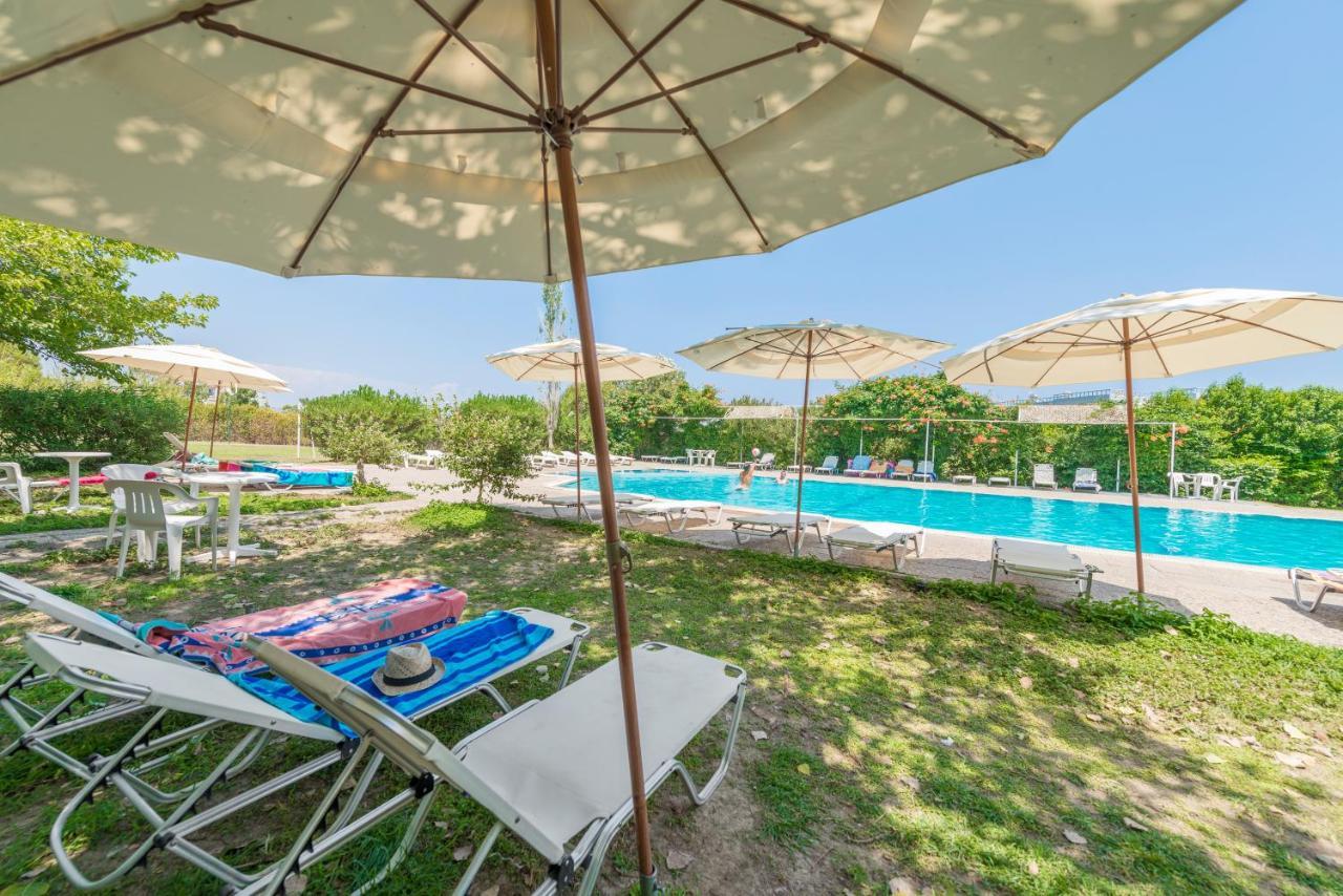 Evita Beach Faliraki Eksteriør billede